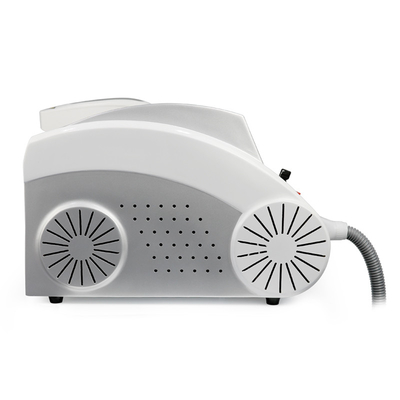 Portable Q Switched Nd Yag Laser Carbon Peeling Skin Whting Beauty Machine Penghapusan Tato