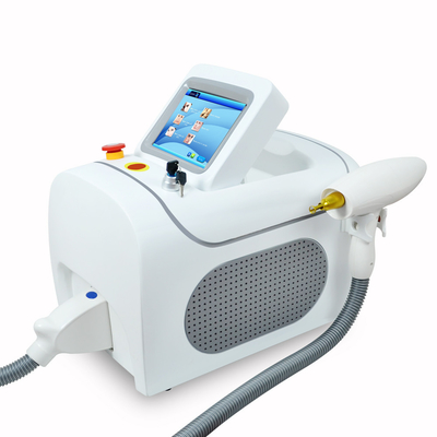 Portable Q Switched Beauty Personal Care Nd Yag Laser Machine Untuk Penghapusan Tato Lingkaran Hitam Penghapusan Pigmen