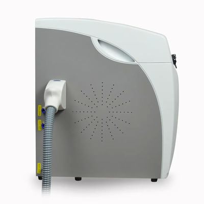 Portable 808nm Diode Laser Hair Removal Machine with 110V-130V / 60Hz, 220V-240V / 50Hz Voltage and Semiconductor Cooling System